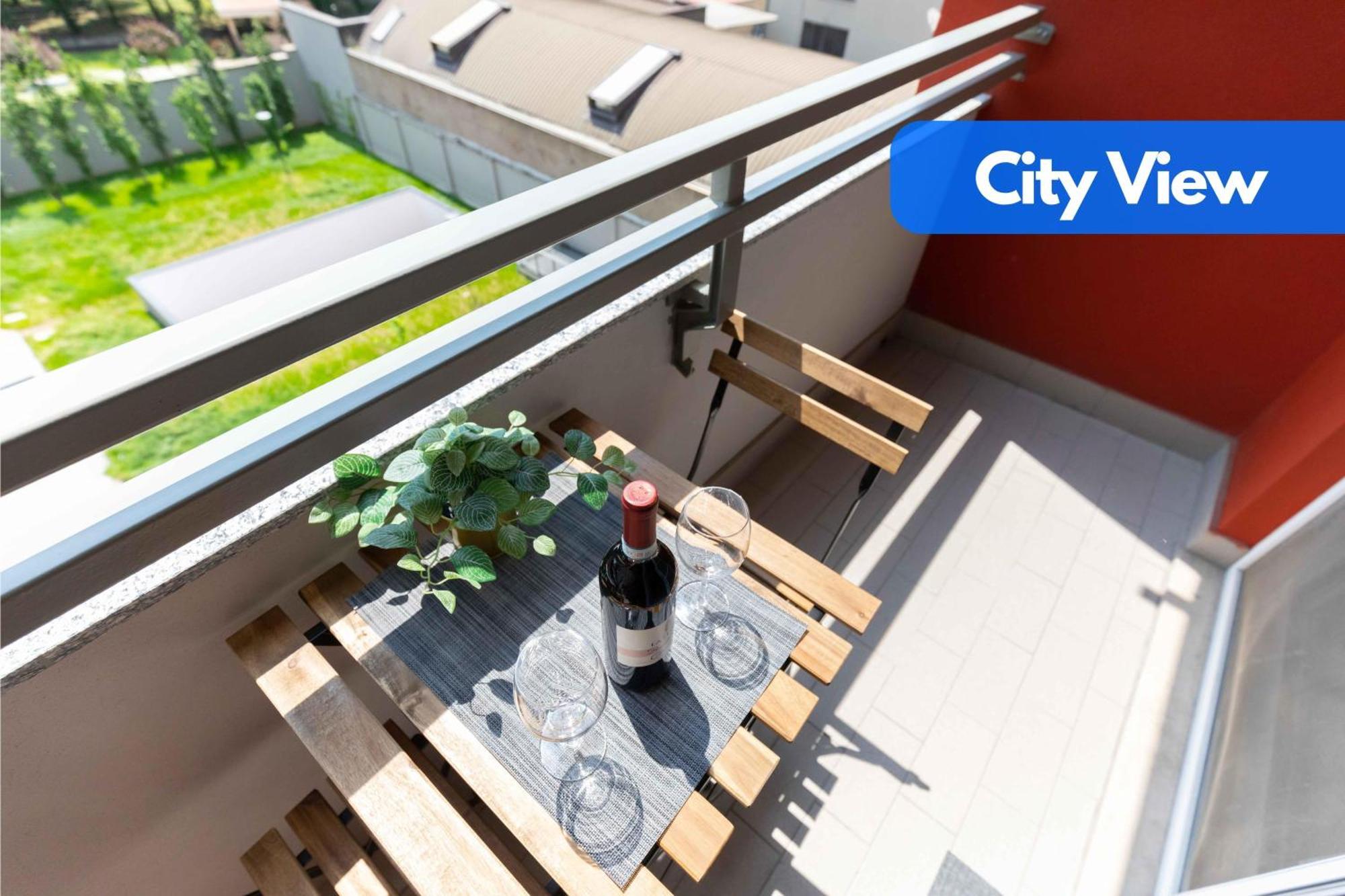 The Green House - Private Parking And Balcony Apartment Milan Exterior photo
